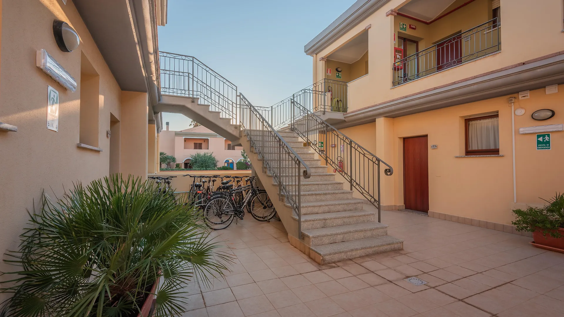 Ξενοδοχείο με διαμερίσματα Residence Le Fontane Villasimius